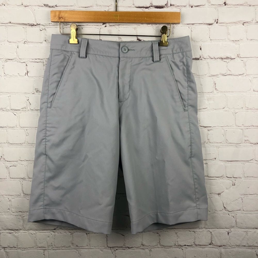 PUMA Light Gray Golf Shorts Men's Sz 28